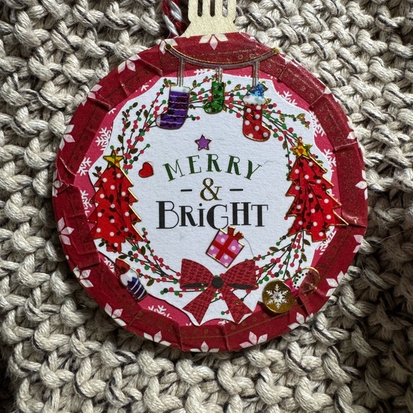 2 new 2.75”x2.75” Handmade Wooden Xmas ornaments “Merry & Bright”&”Happy…” $18 - Picture 2 of 9